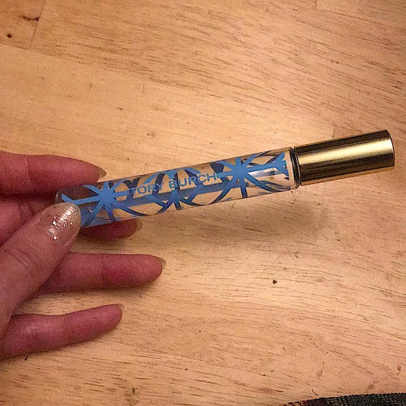 Tory Burch Other - Tory Burch Jolie Fleur Bleue Roll On Fragrance